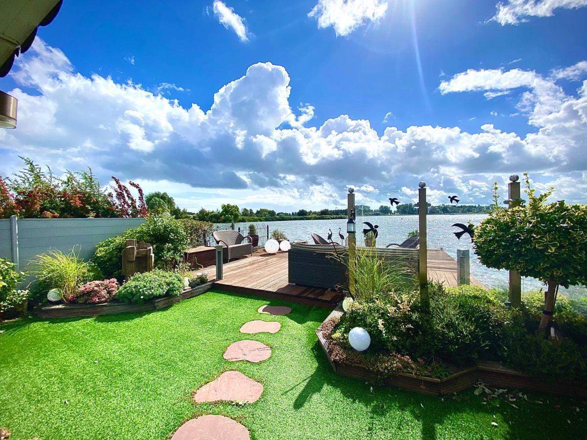 Ferienhaus Mit Wundervollem Seeblick Ferienpark Vislust Ijsselmeer Wervershoof ภายนอก รูปภาพ